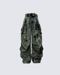 Dark Graffiti Patchwork Cargo Jeans(Free Belt and Chain Included)