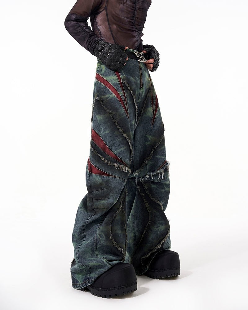 Distressed Ripped Denim Pants – Streetwear with Unique Torn Details
